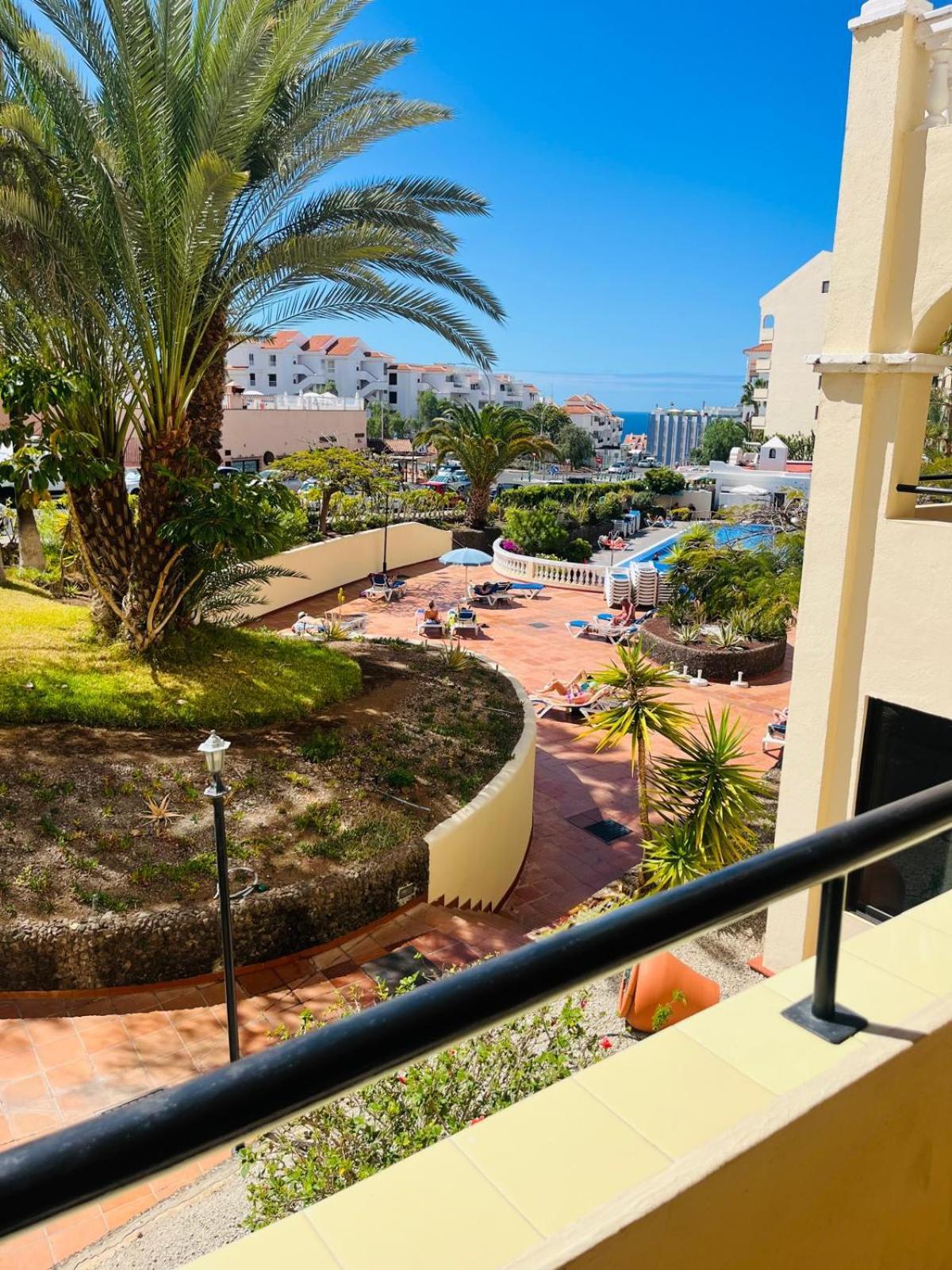 Castle Margherita'S Apartments Los Cristianos (Tenerife) Exterior foto