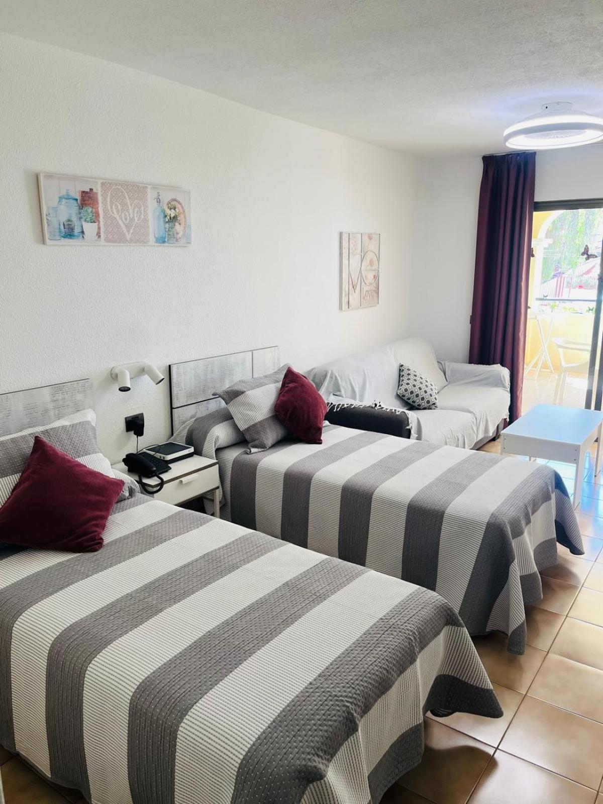 Castle Margherita'S Apartments Los Cristianos (Tenerife) Exterior foto